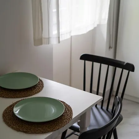 Central Green Apartments Apartment *